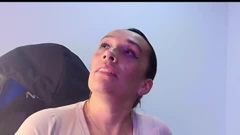 Snapshot of shantey_laurent chatting on 01-07-26, 07:38 shantey online show from 01-07-26, 07:38