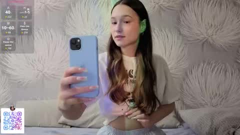 Snapshot of shaquitaalcosiba chatting on 02-15-26, 08:05 Alica online show from 02-15-26, 08:05