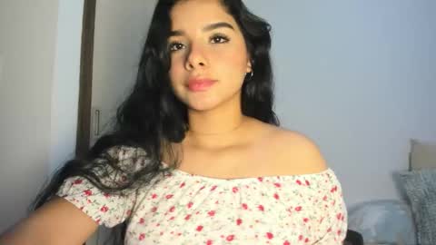 Sara online show from 12-22-25, 06:10