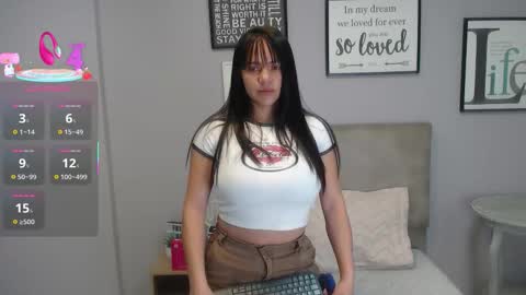 shara_rios online show from 10-28-25, 01:14