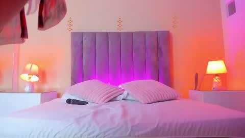Snapshot of sharick_smile_ chatting on 07-12-26, 04:25 Sharick online show from 07-12-26, 04:25