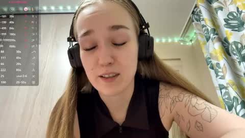 Coraline online show from 04-23-26, 02:19