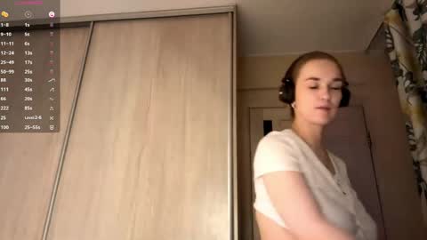 Snapshot of sharitaklemme chatting on 05-25-26, 02:34 Coraline online show from 05-25-26, 02:34