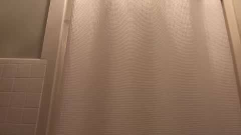 shark1865 online show from 02-21-25, 10:15