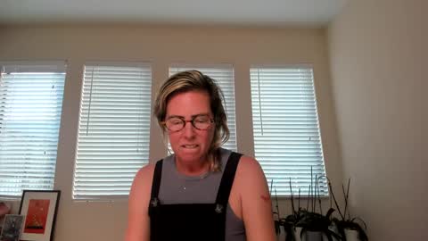 Sharkgirl online show from 02-02-25, 11:11