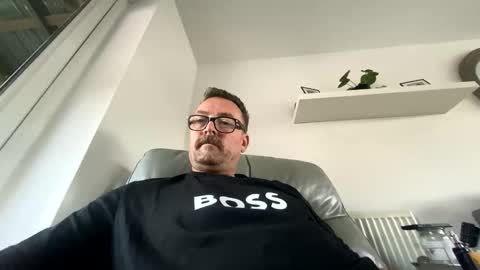 Sharksboy online show from 10-05-25, 06:56