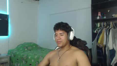 Snapshot of sharky_g chatting on 01-24-25, 08:23 Frqnko online show from 01-24-25, 08:23