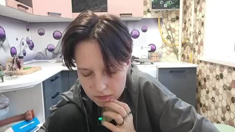 Sara online show from 06-08-26, 05:02