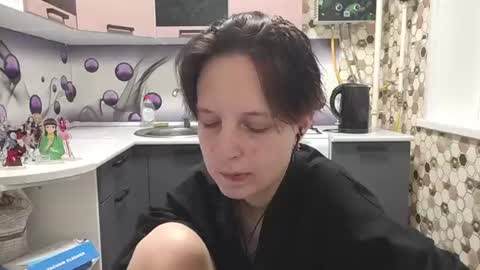 Sara online show from 06-13-26, 05:44