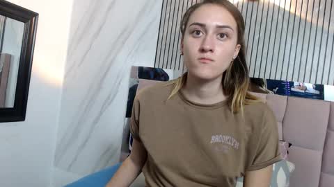 Sara online show from 12-19-25, 02:24