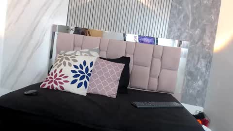 Sara online show from 02-04-26, 12:33