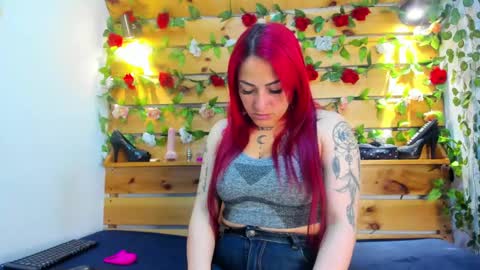 Snapshot of sharol_heart_ chatting on 02-09-25, 04:04 Sharol online show from 02-09-25, 04:04