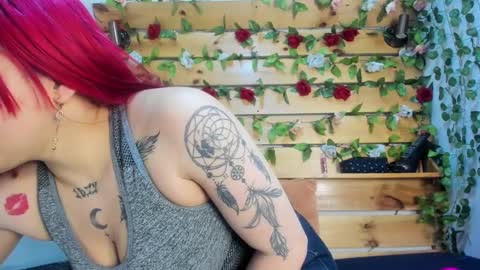 Snapshot of sharol_heart_ chatting on 02-10-25, 04:19 Sharol online show from 02-10-25, 04:19