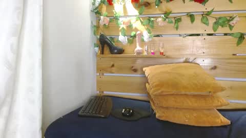 Snapshot of sharol_heart_ chatting on 03-05-25, 07:05 Sharol online show from 03-05-25, 07:05