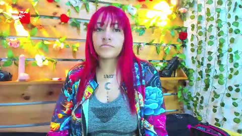 Snapshot of sharol_heart_ chatting on 09-30-25, 03:55 Sharol online show from 09-30-25, 03:55