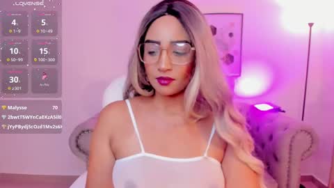 sharon_breezee online show from 10-11-25, 03:17
