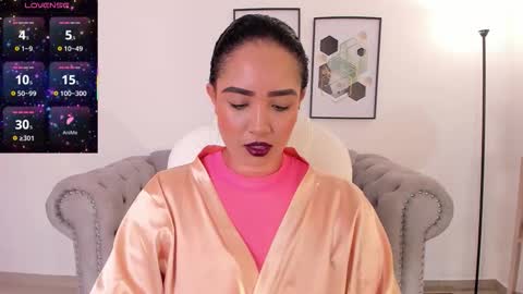 sharon_breezee online show from 12-17-25, 04:51