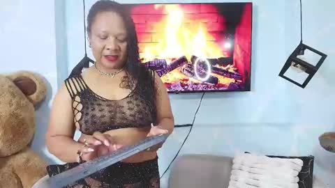 Sharon Noa online show from 05-28-26, 02:25