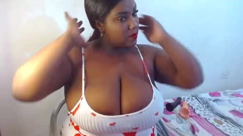 sharonevans1 online show from 01-19-25, 09:23