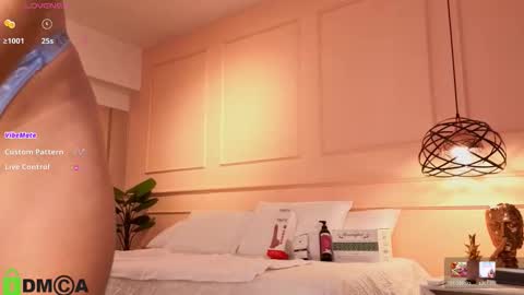 Sharon online show from 03-25-26, 04:07