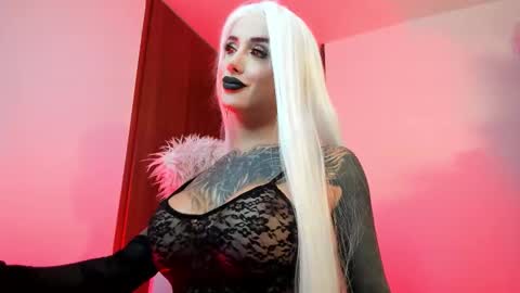 Antonia online show from 09-25-25, 04:21