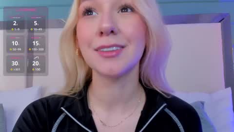 Snapshot of shatall_rouge chatting on 02-24-25, 05:20 Shantall online show from 02-24-25, 05:20