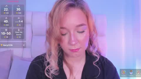Snapshot of shatall_rouge chatting on 05-18-26, 04:18 Shantall online show from 05-18-26, 04:18
