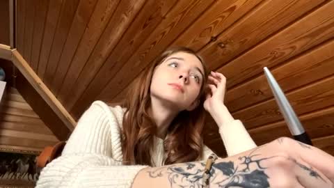 Snapshot of shavonflosi chatting on 05-18-26, 05:35 Maria online show from 05-18-26, 05:35