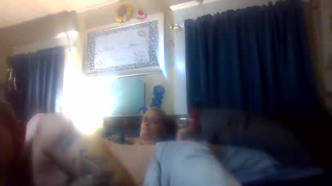 ShawnandJenn online show from 12-02-24, 10:39