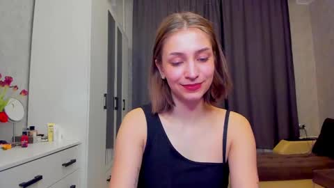 Snapshot of shawty__mariaa chatting on 03-11-25, 06:19 shawty__mariaa online show from 03-11-25, 06:19