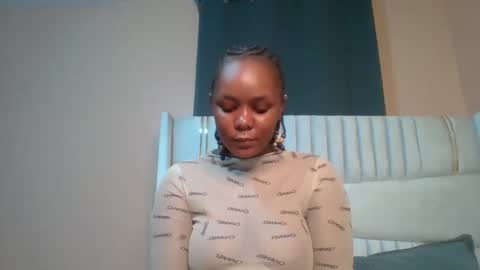 Snapshot of shay_diva chatting on 10-04-25, 08:29 Shay diva online show from 10-04-25, 08:29