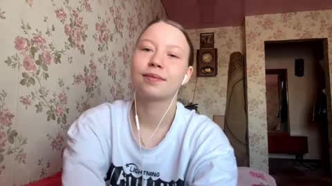 Snapshot of shaylagagne chatting on 03-15-26, 12:33 Shay online show from 03-15-26, 12:33