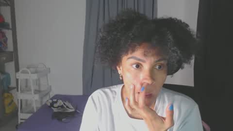 Shayna online show from 01-25-25, 03:51