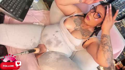 INDEPENDENT MODEL  ITS JUST YOU  ME online show from 03-08-25, 08:22