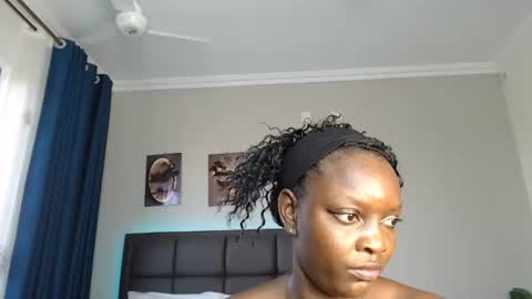 Snapshot of shayne_akinyi chatting on 07-23-26, 02:37 Shayne online show from 07-23-26, 02:37