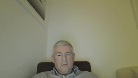 she52 online show from 11-11-25, 04:40