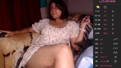 Monica online show from 12-01-24, 11:47