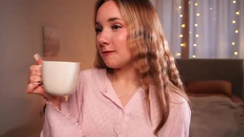 shebuny online show from 03-07-26, 04:20