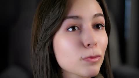 Tessa online show from 10-10-25, 02:43