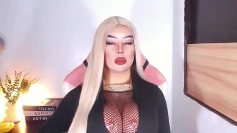 sheenafrost online show from 03-15-26, 12:16