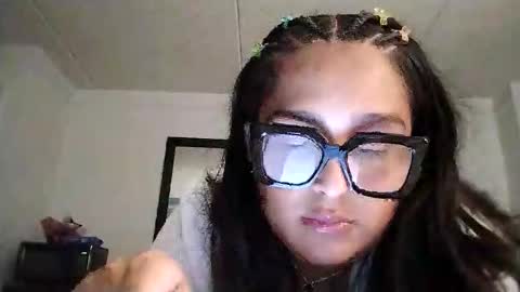 Snapshot of shego0713 chatting on 11-13-25, 11:14 shego0713 online show from 11-13-25, 11:14