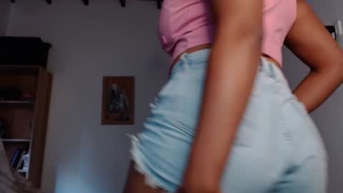 Snapshot of sheilamakano70 chatting on 12-06-24, 10:30 Sheila Makano online show from 12-06-24, 10:30