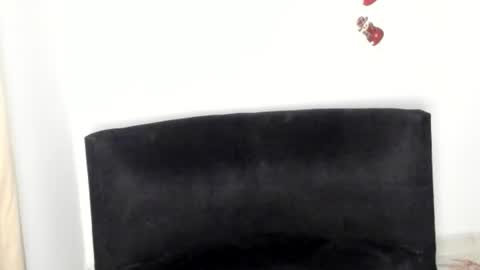 Snapshot of sheilanyarturo chatting on 12-17-25, 09:21 sheilanyarturo online show from 12-17-25, 09:21