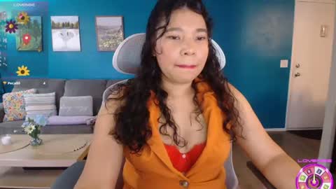 sheilyn_smith online show from 06-11-26, 06:33