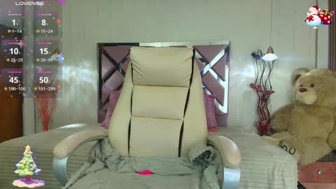 Shelby cute  online show from 12-10-24, 05:44