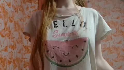 Erika online show from 01-16-26, 02:59