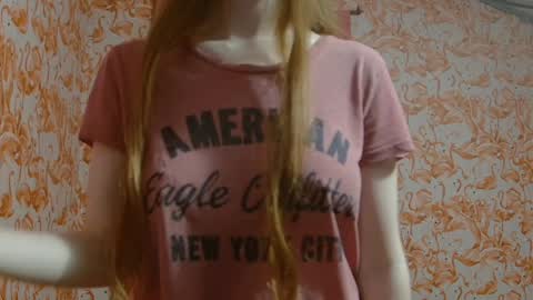 Erika online show from 04-03-26, 02:42