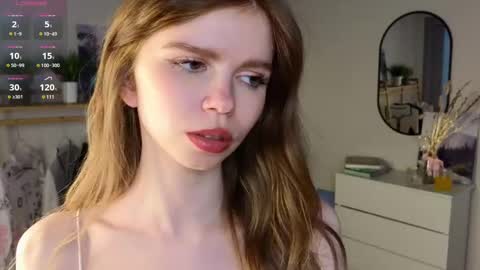 Snapshot of shelleyborom chatting on 03-07-25, 07:08 Sofia online show from 03-07-25, 07:08