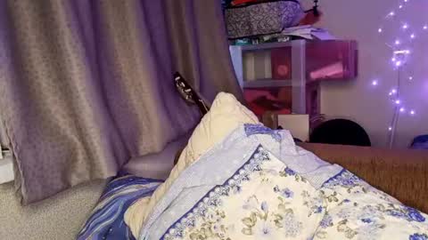 Ashley online show from 07-14-26, 04:23