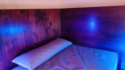 Shelly online show from 03-01-26, 01:46